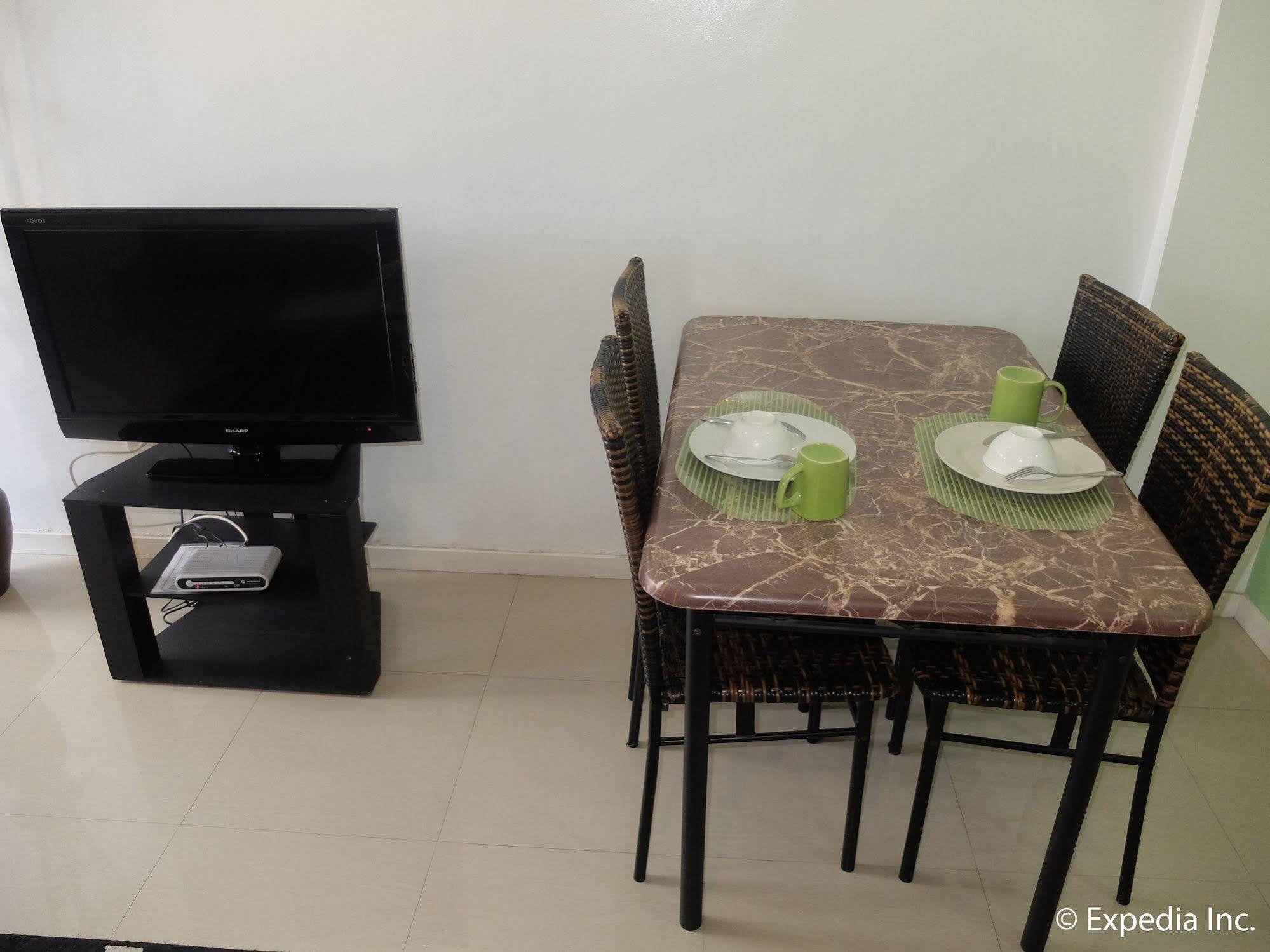 Elyseah Condotel Angeles Ngoại thất bức ảnh