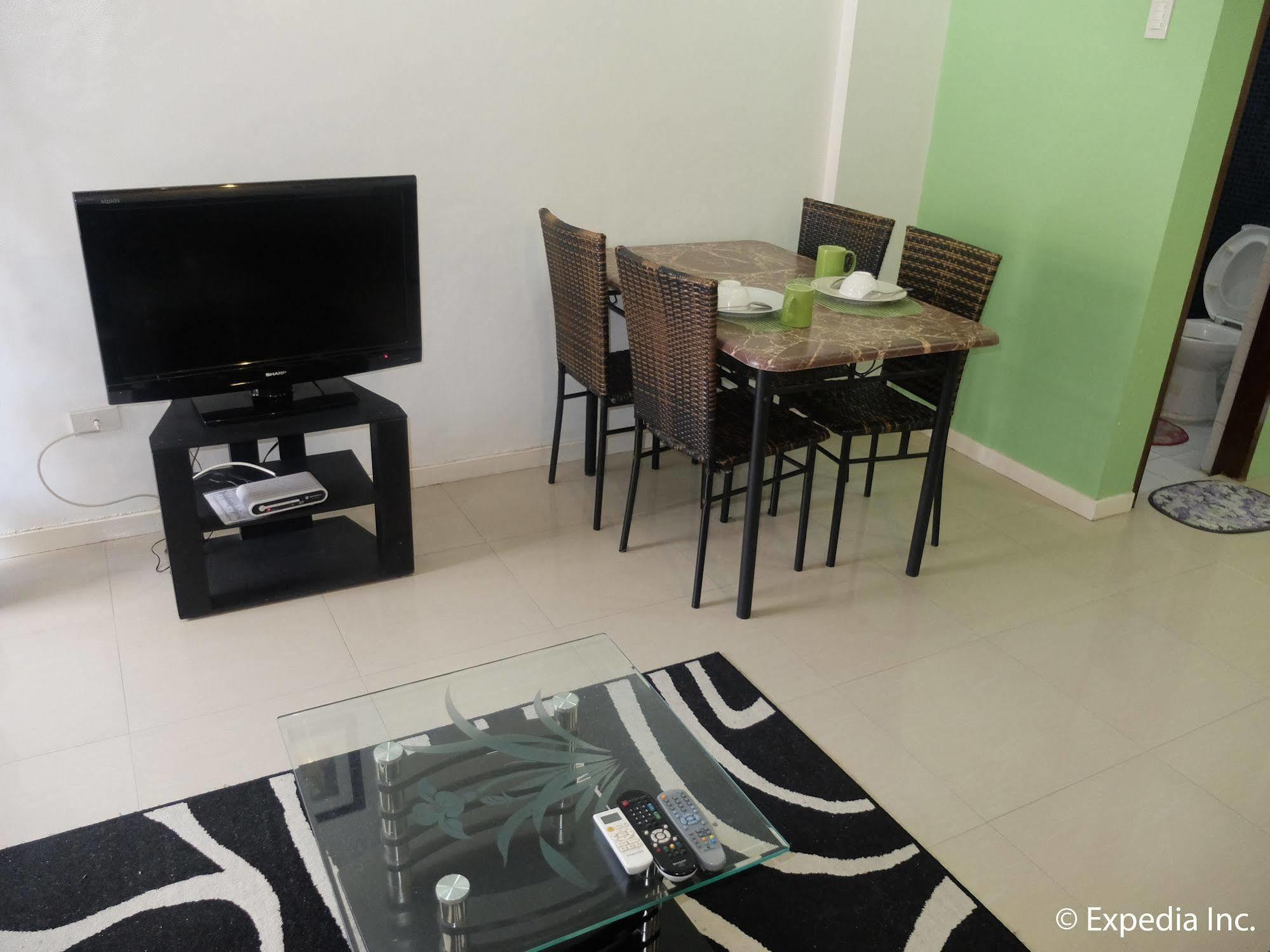 Elyseah Condotel Angeles Ngoại thất bức ảnh